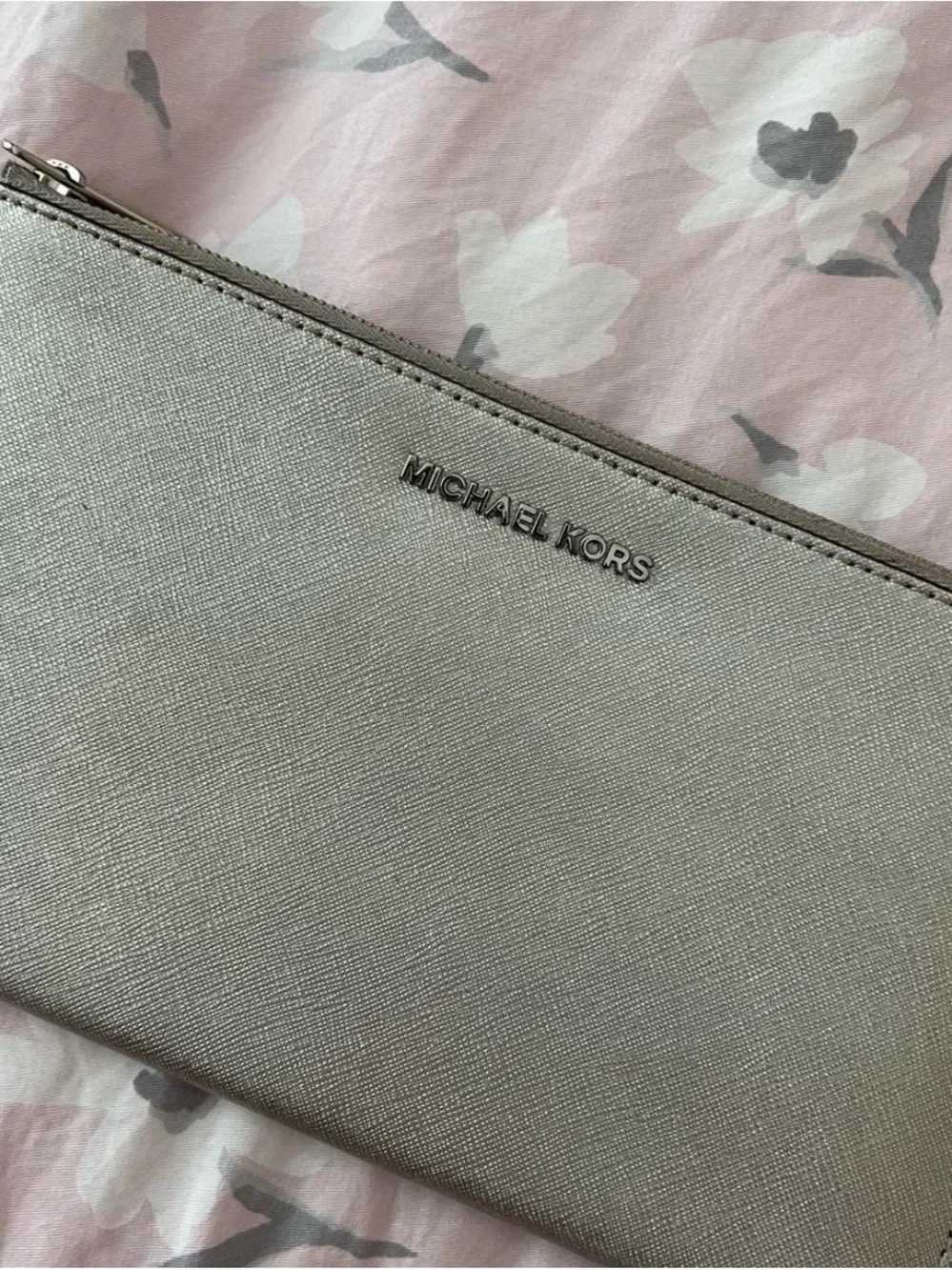 Michael Kors Metallic Silver Saffiano Wristlet Clutch